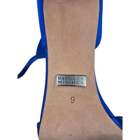 Badgley Mischka Nilla Crystal Sapphire Blue Peep Toe Heels 9M US $245 like Kiara - Picture 5 of 7